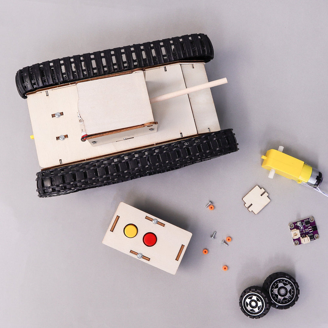 Remote-Controlled Tank DIY Kit, Educational STEM Toy
