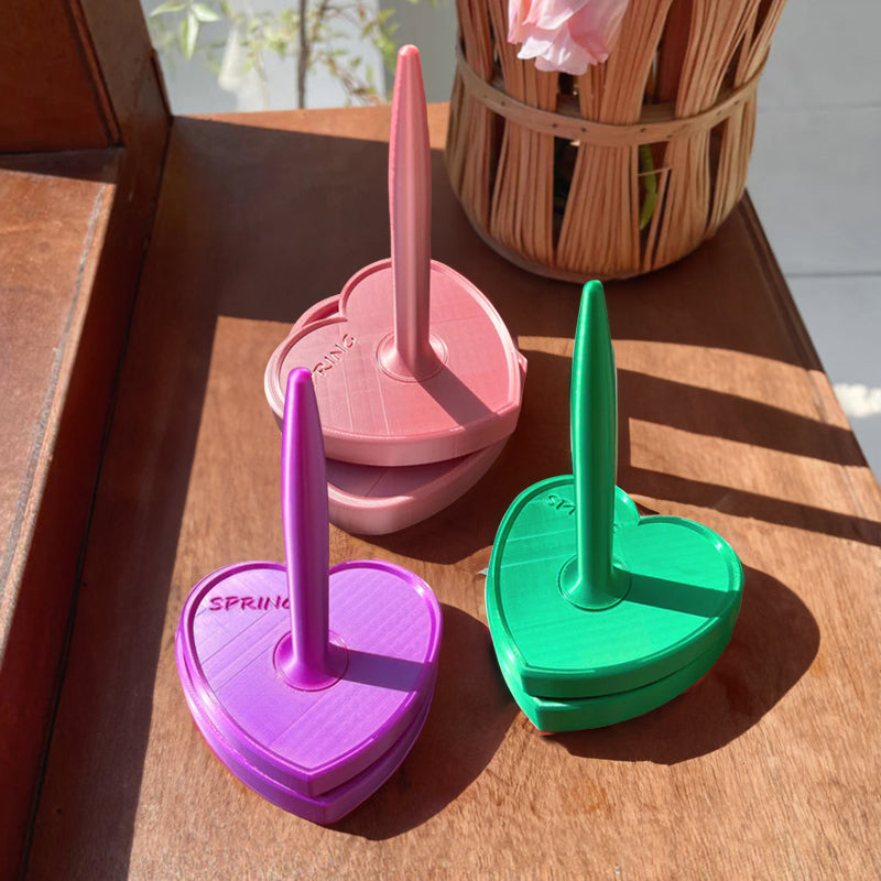 Vertical Yarn Spinner & Holder – Rotary Plastic Tool