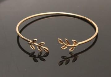 Elegant Gold & Silver Leaf Cuff Bracelet – Modern Women’s Jewelry