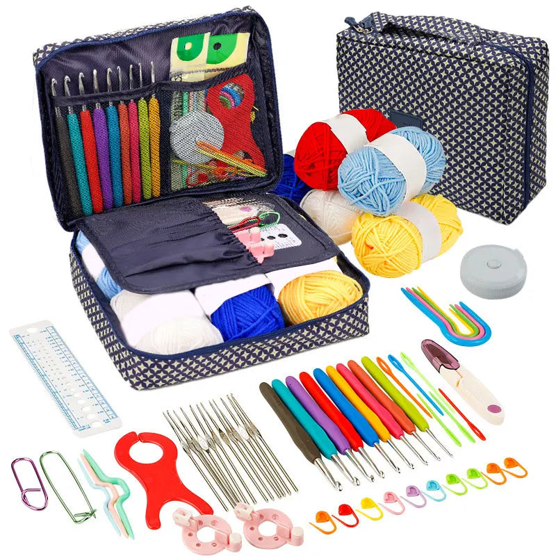 Beginners Crochet Kit – Hooks & Yarn Travel Set