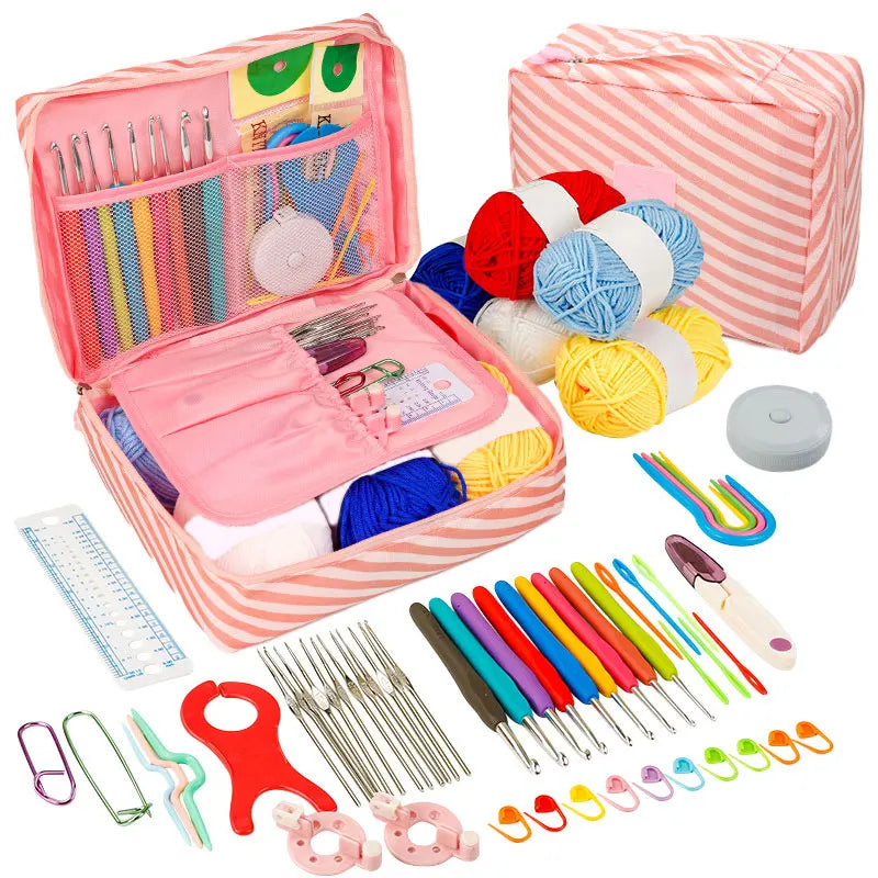 Beginners Crochet Kit – Hooks & Yarn Travel Set
