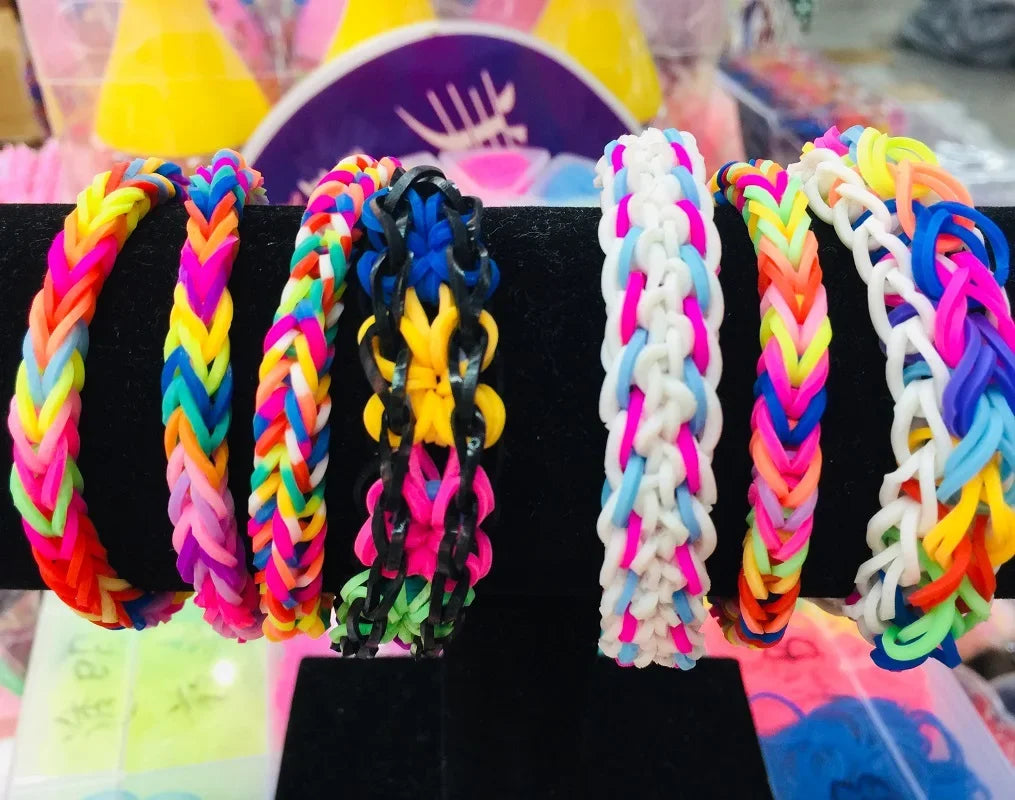 600-Piece Glow Loom Bands Kit – DIY Bracelets & Party Fun