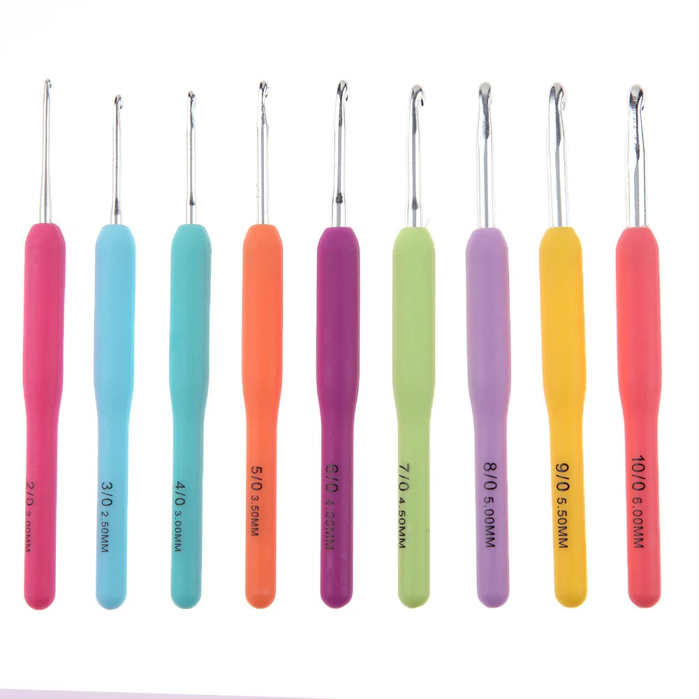 Aluminum Crochet Hook Set (2.0mm–8.0mm) with Storage Bag