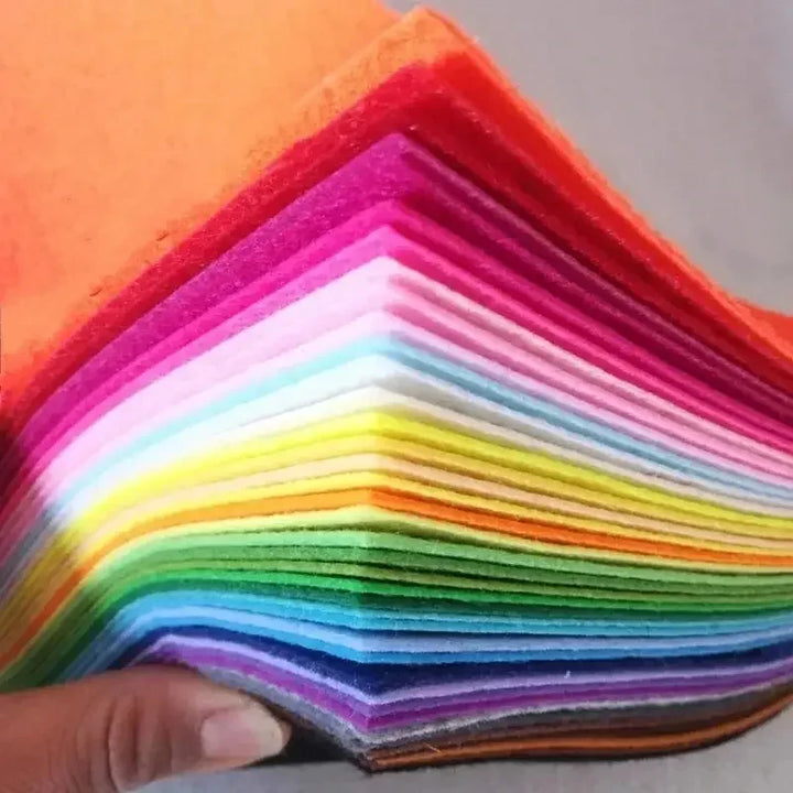 40-Piece Soft Felt Fabric Sheet Set – Assorted Colors
